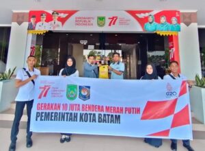 Pemko Bergerak Bagikan 10 Ribu Bendera, Ayo Dukung, Kita Merah Putih-kan Batam Ini!