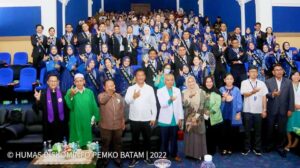 Di Yudisium & Sumpah Dokter UNIBA, HMR Beber Pembangunan KEK Kesehatan Mumpuni