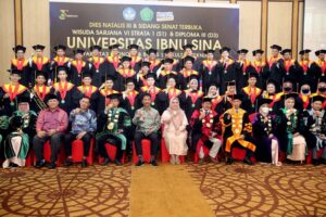 Kepada Wisudawan UIS, HMR Beber 4 Mega Proyek yang Bikin Batam kian Maju & Moderen