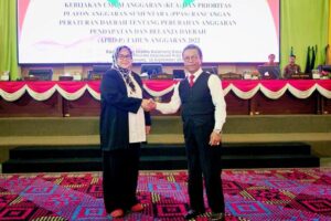 Gubernur ke Thailand, Wagub Marlin Hadiri Rapat Paripurna DPRD Kepri di Dompak