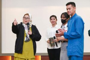 KINERJA MARLIN: Sharing Motivasi, Beri Kunci Sukses Pelajar SMAN 1 Batam