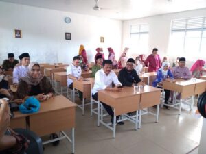 HMR Jajal Bangku Baru SDN 004 Lubukbaja, Sekaligus Luruskan Misinformasi