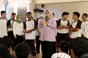 Di SMK Kartini, Marlin Kuak Pentingnya Literasi Digital bagi Masa Depan