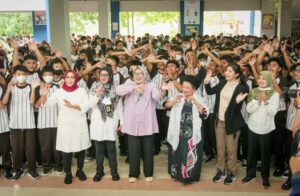FEATURE: Mengiring Kunjungan Marlin ke Beberapa SMA Negeri di Batam (2-Habis)