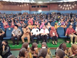 Ribuan Anak Muda & Influencer Sambut HMR, Ayah Milenial & Marlin, Sahabat Milenial
