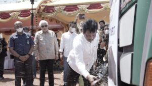 WARTA FOTO: Kepala BP HMR Lepas Pipa Terbesar di Indonesia Produksi Batam