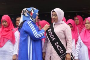 WARTA FOTO: Wagub Marlin Lantik Ketua LASQI & Bunda PAUD Galang