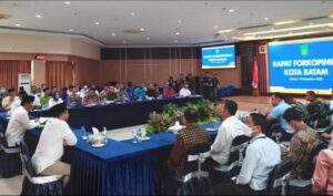 HMR Pimpin Rapat Forkopimda, Bahas HJB, Bahan Pokok, hingga Pengamanan Nataru