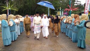 Sebelum Ziarah ke Makam Nong Isa, HMR & Marlin Doa & Tahli di Masjid At-Taqwa