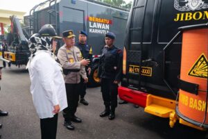Pimpin Apel Gelar Pasukan Operasi Lilin Seligi 2022, Marlin Cek Kesiapan Kendaraan Polri