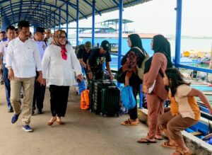 INSPIRASI PAGI: Membangun Cinta
