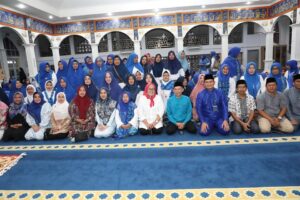 WARTA FOTO: Wagub Marlin Ceriakan Pengajian Rutin BKMT Batamkota