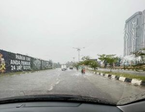 Blusukan ke Titik-titik Banjir, Meski Aman, HMR Minta Dinas BMSDA Lakukan Antisipasi