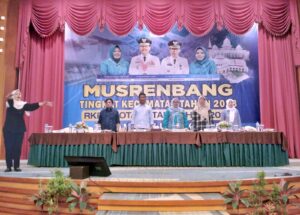 Malam Ini, HMR dan Wagub Marlin Hadiri Musrenbang Kecamatan Lubukbaja
