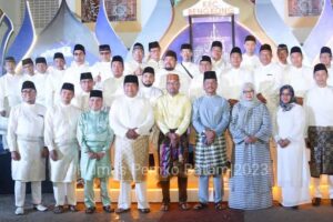 STQ Bengkong Meriah, HMR, Marlin, & Warga Berbagi Kebahagiaan Jayakan Batam Madani