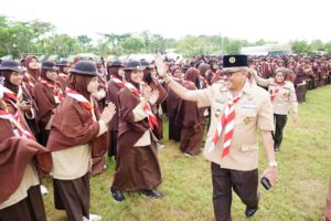 Yel-yel hingga Atraksi Ribuan Pramuka Santri Sambut Kak Jefridin di Jambore Hidayatullah