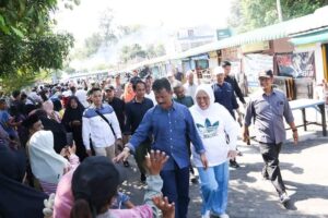 Dari Belakangpadang ke Pulau Kasu, HMR Bagi-bagi 4.340 Paket Sembako Bersubsidi