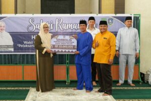 WARTA FOTO: Wagub Marlin Gelar Salat Tasbih di Masjid Nurul Abidin, Citra Batam