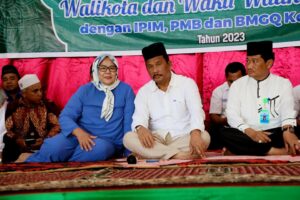 WARTA FOTO: HMR & Marlin Bagi-bagi Insentif untuk Tokoh Agama Se-Sagulung