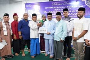 SAFARI RAMADAN: Di Sagulung, Jefridin Ajak Jaga Kebersihan Diri & Lingkungan