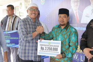 Bagi Insentif Tokoh Agama Bulang & Galang, Jefridin: Pak Wali Minta Cetak Generasi Qurani!