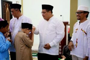 SAFARI RAMADAN: BP Batam Berbagi Sukacita debah Puluhan Anak Yatim di Kabil
