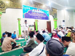 SAFARI RAMADAN: Mahfud Terkagum-kagum Lihat Pembangunan Jalan di Batam