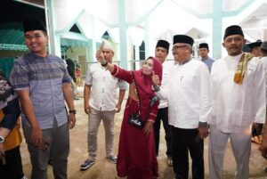 SAFARI RAMADAN: Jefridin Datang, Selawat Berkumandang, Warga Rhabayu pun Senang