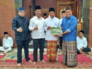 SAFARI RAMADAN: Di Masjid At Taqwa Batuaji, HMR Ajak Perkaya Daya Tarik Batam