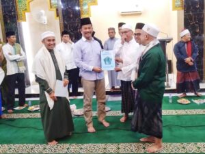 SAFARI RAMADAN: Di Masjid Darul Ghufron, HMR Lipat Gandakan Bantuan jadi Rp200 Juta!