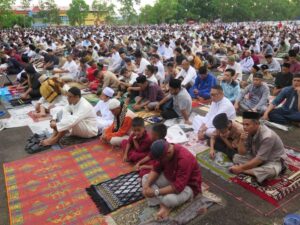 Ribuan Warga Muhammadiyah Kota Batam Salat Id di Lapangan Parkir Sport Hall TAJ