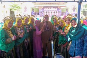 WARTA FOTO: Marlin Halal Bihalal dengan Kader PKK & Kader Posyandu Se- Nongsa