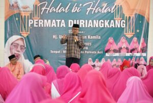 Jefridin Beber Peran Strategis Ibu-ibu saat Halal Bihalal dengan Permata Duriangkang