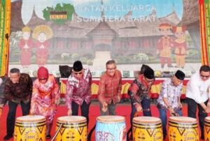 Buka IRGE, Jefridin Bangga Banyak Warga Batam Asal Sumbar “Mengguncang” Nusantara