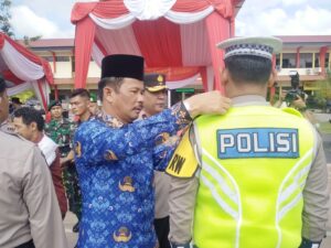 Hadiri Pelantikan Polisi RW Batam, HMR: Lindungi Masyarakat dari Tingkat Terbawah!