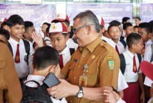 Jefridin: Festival Seni & Olimpiade Olahraga Siswa, Harus Hasilkan Juara Berkarakter Baik