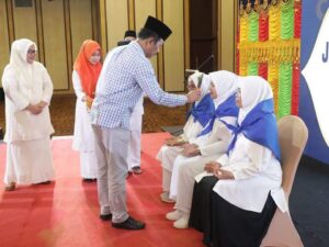 Lepas 627 JCH Batam, HMR & Marlin: Sila Fokus Ibadah, Biar Keluarga Kami yang Jaga