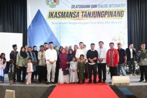 HMR Kupas Cara Memajukan Kota di Depan Mantan Gubkepri & Ikasmansa Tanjungpinang