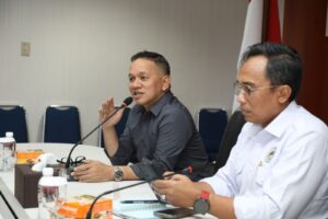 Juni, BP Batam Operasikan STS Crane Batuampar: Bongkar Muat Kini Lebih Cepat