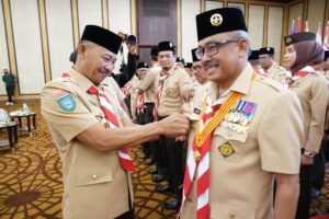 Kak Jefridin Resmi Dilantik sebagai Ketua Kwarcab Batam: Tegakkan Wibawa Pramuka!