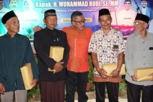 Warga Tanjungpiayu Jadi Saksi saat Jefridin Resmikan Jalan PSPK Sepanjang 250 Meter