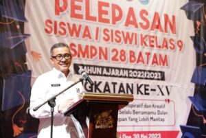 Jefridin Kian Sering Menginspirasi Para Intelektual Muda & Dunia Akademis Batam