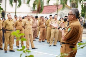 Jabat Plh Disdik Batam, Jefridin Langsung Gelar Apel Pagi & Tegaskan Dua Hal Penting!