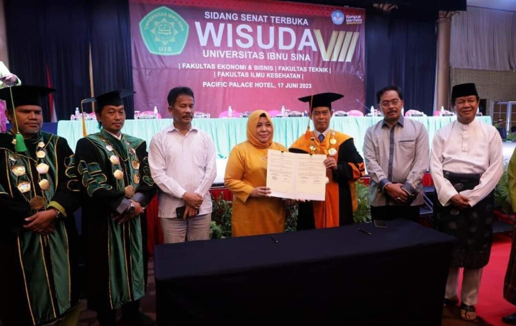 HMR Ajak Lulusan Universitas Ibnu Sina Jadi Pionir Transformasi Pembangunan Batam