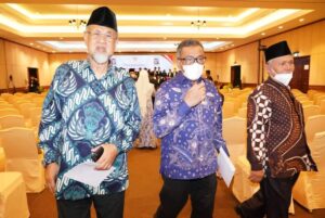 Aktif Kembangkan Ekonomi dan Keuangan Syariah, Jefridin Sambut Baik KDEKS Kepri
