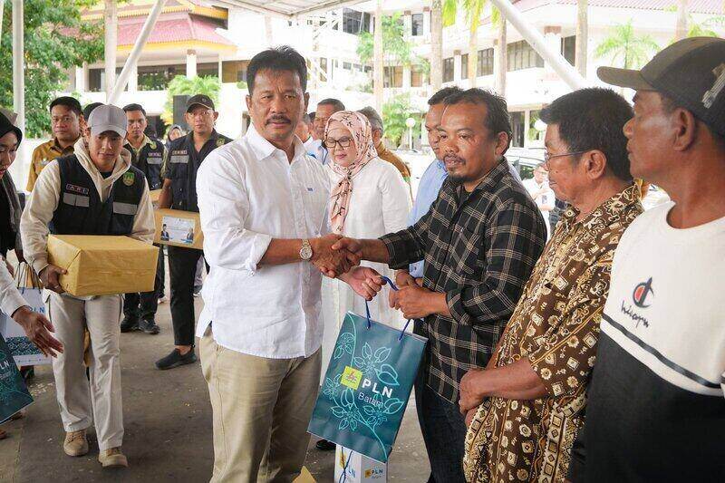 sembako gratis dari pln