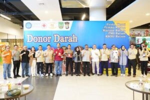 Gandeng Para Stakeholder Batam, Jefridin Puji Aksi Donor Darah Keluarga Sulawesi Utara