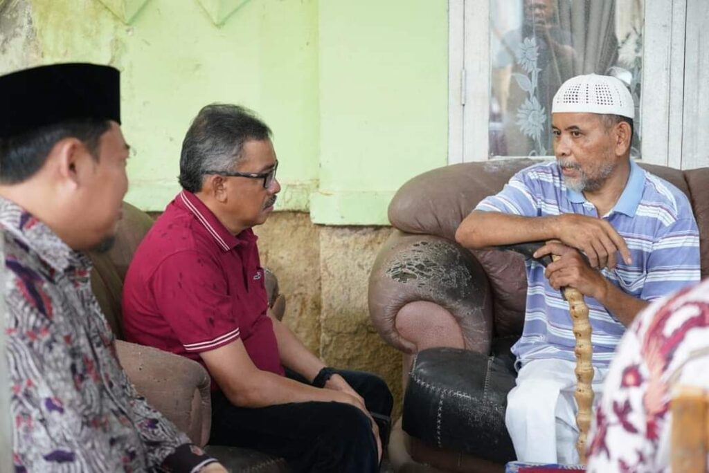 Ustaz Bashir sakit