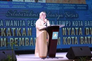 Ajak Konsisten Dukung Karier Suami, Marlin Sebut Anggota DWP Wanita Pilihan Luar Biasa