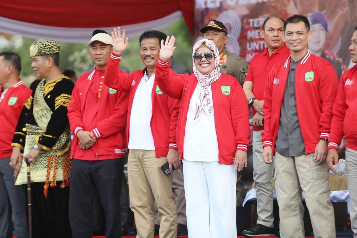 pemimpin yang menyatukan